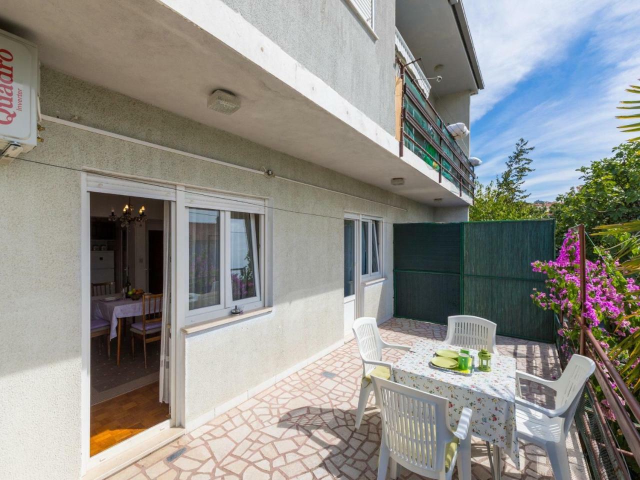 Apartments Marmar Crikvenica Exterior foto